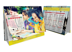 calendário de mesa com base personalizável